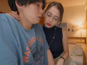 Nguyện dùng lồn cho sếp địt để chồng thăng tiến